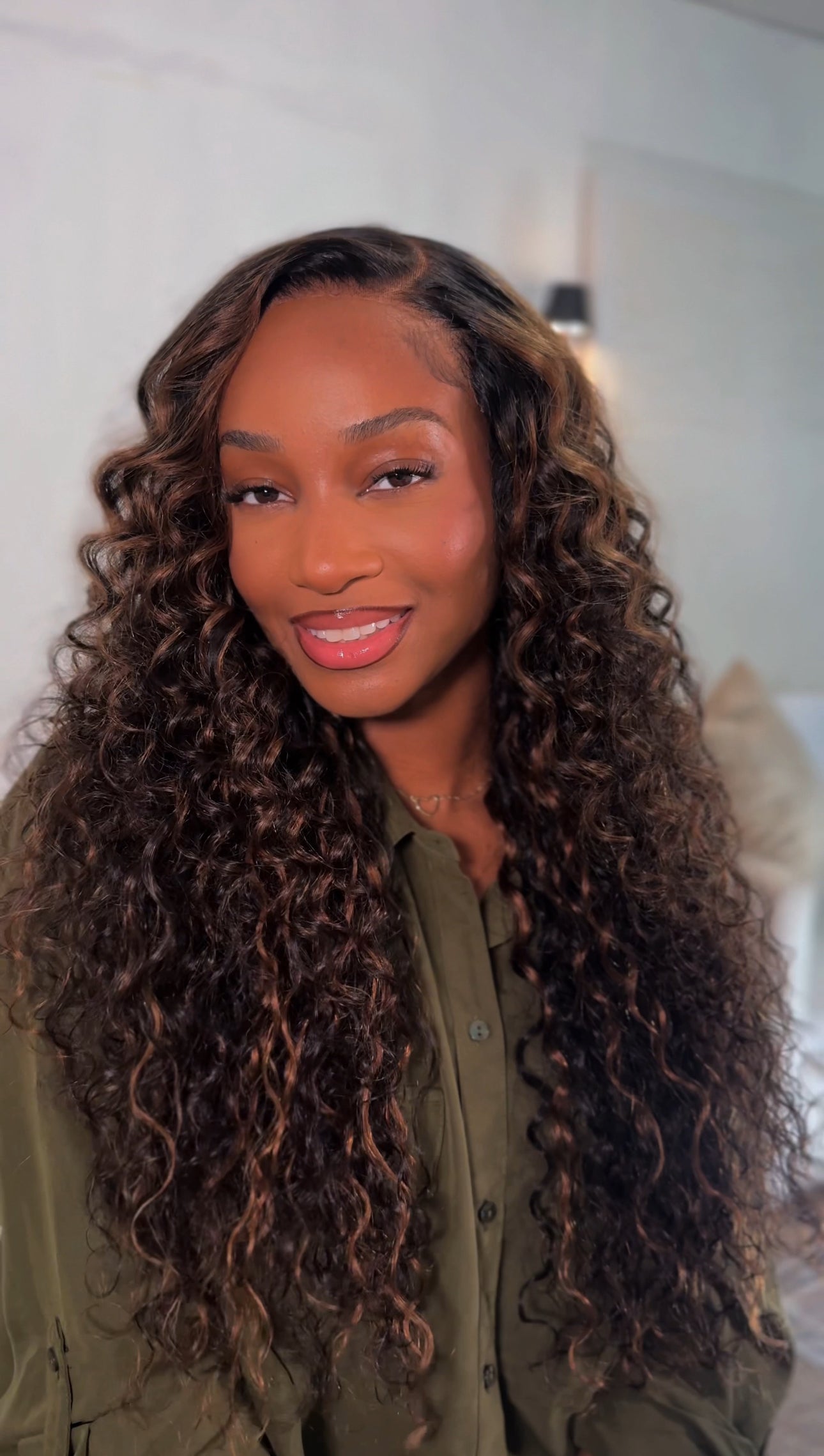 7x5 24" golden brown highlight water wave